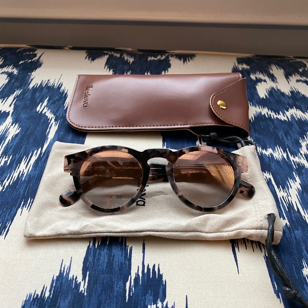 Illesteva Leonard Tortoise Sunglasses